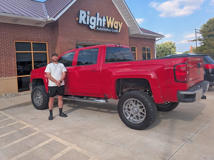 RightWay Auto Sales, buy here pay here car dealer in Cincinnati, OH