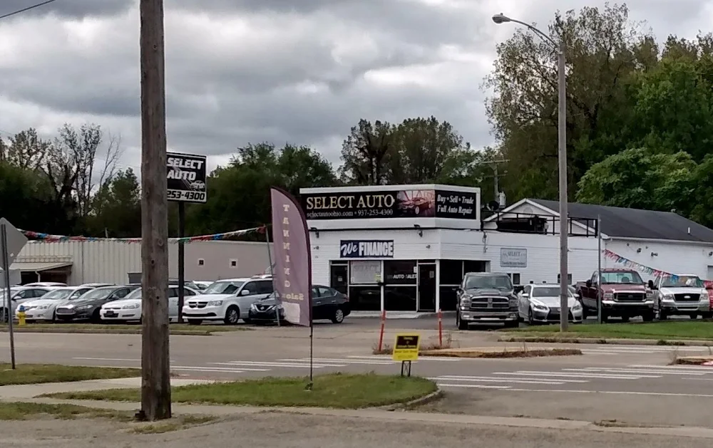 Select Auto, buy here pay here car dealer in Dayton, OH