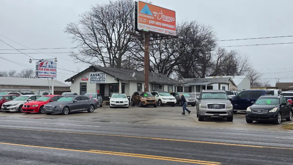comet motors, buy here pay here car dealer in Tulsa, OK