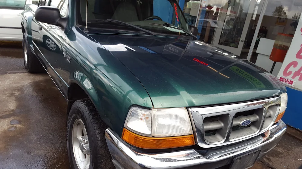 Howard's Used Cars, buy here pay here car dealer in Eugene, OR