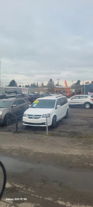 Low Price Auto & Truck Sales L.L.C., buy here pay here car dealer in Brooks, OR