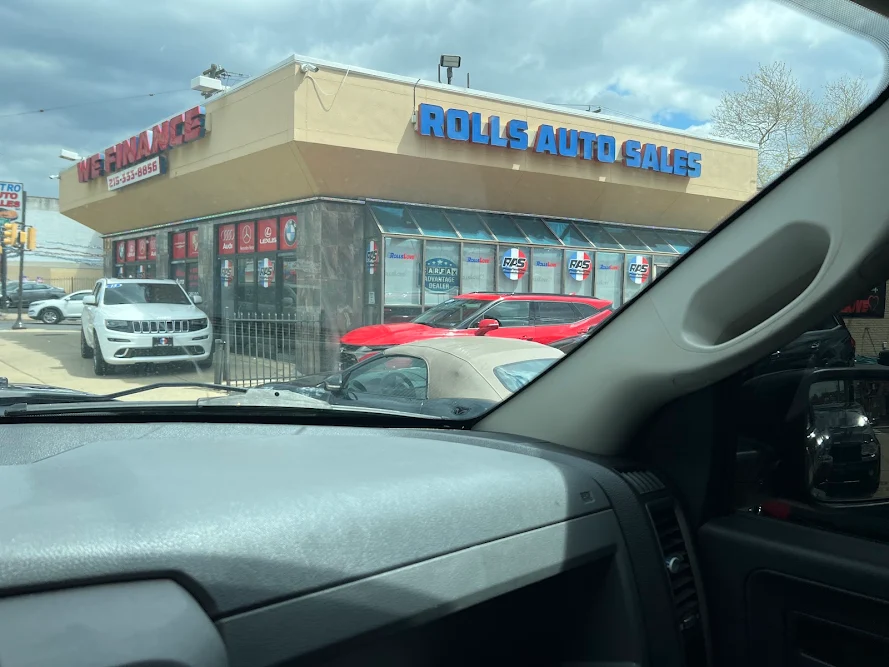 Roll's Auto Sales, buy here pay here car dealer in Philadelphia, PA