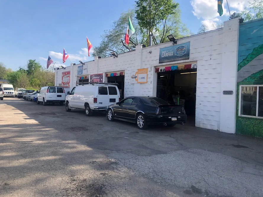 Showcase Motors, buy here pay here car dealer in Pittsburgh, PA