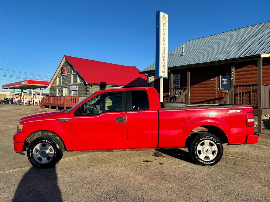 5 Star Motorsports LLC, buy here pay here car dealer in Clarksville, TN