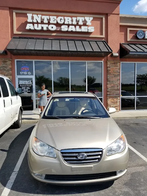 Integrity Auto Sales, buy here pay here car dealer in Clarksville, TN