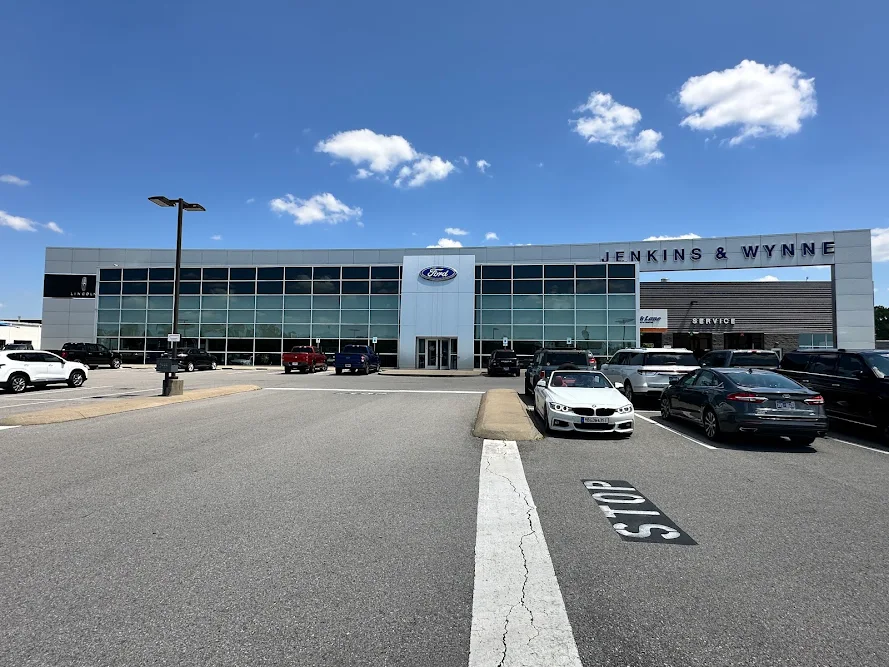 Jenkins and Wynne Ford, buy here pay here car dealer in Clarksville, TN