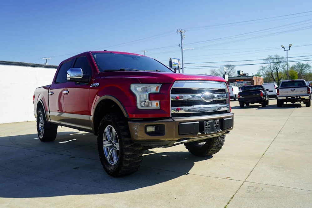 Wolff Auto Sales, buy here pay here car dealer in Clarksville, TN