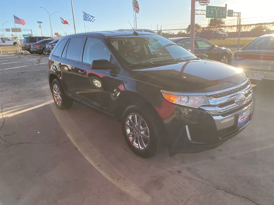 AmTexas Auto Sales, buy here pay here car dealer in Amarillo, TX