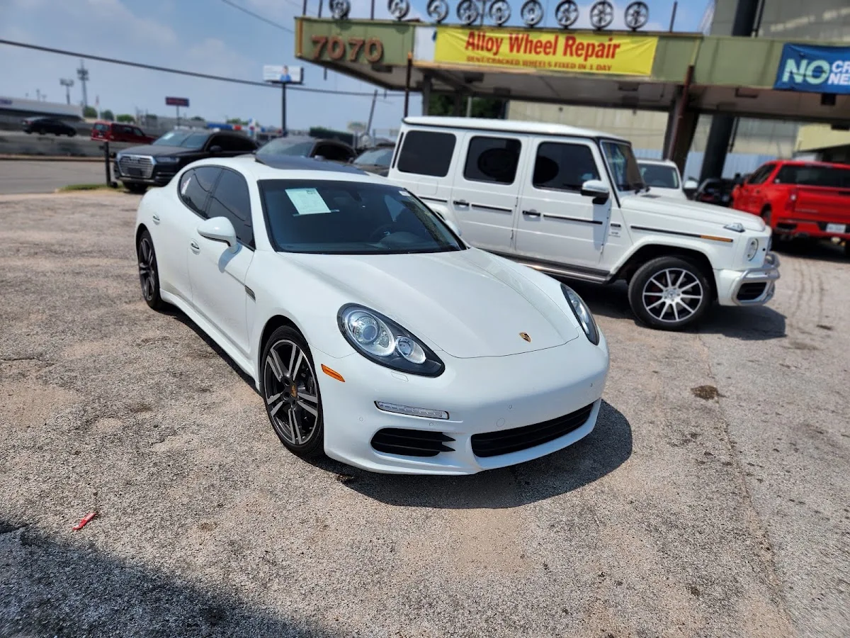 713 Car Loan, buy here pay here car dealer in Houston, TX