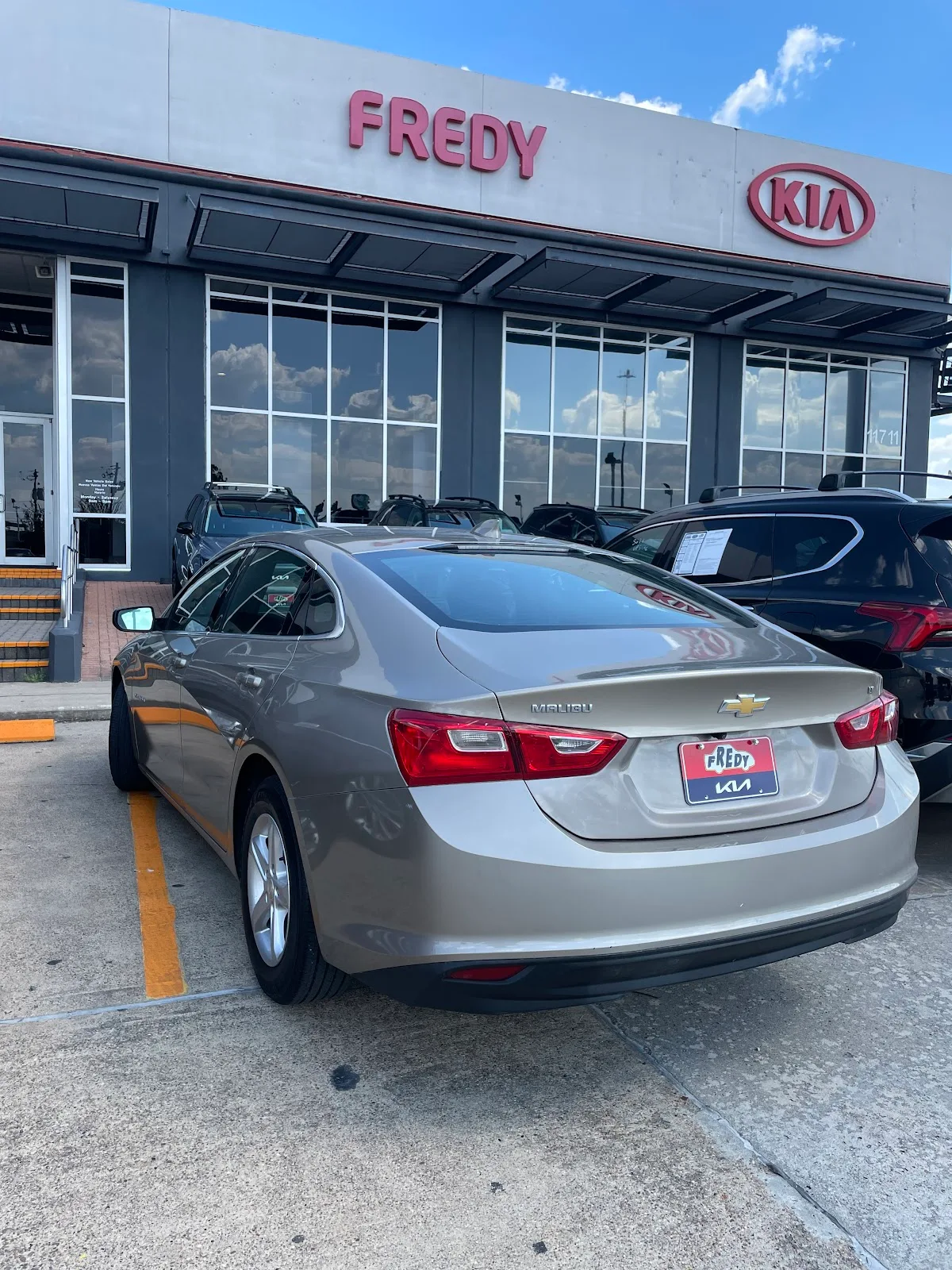 Fredy Cars For Less, buy here pay here car dealer in Houston, TX