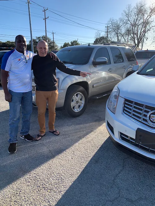 Dean's Used Cars, buy here pay here car dealer in San Antonio, TX