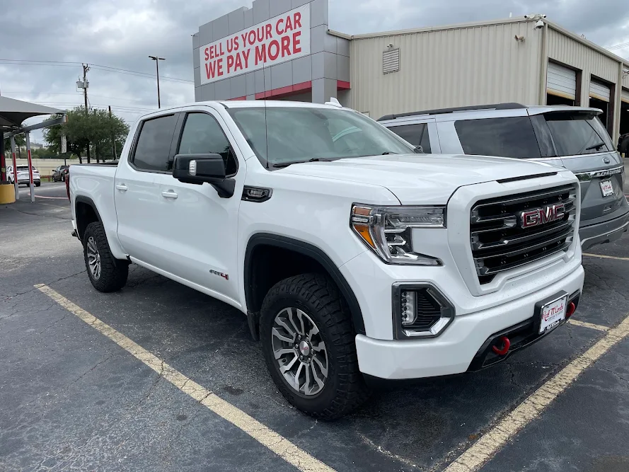 Red McCombs Drive Away Motors – CENTRAL, buy here pay here car dealer in San Antonio, TX