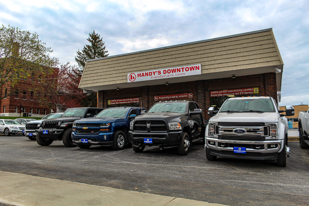 Handy's Downtown, buy here pay here car dealer in Saint Albans City, VT