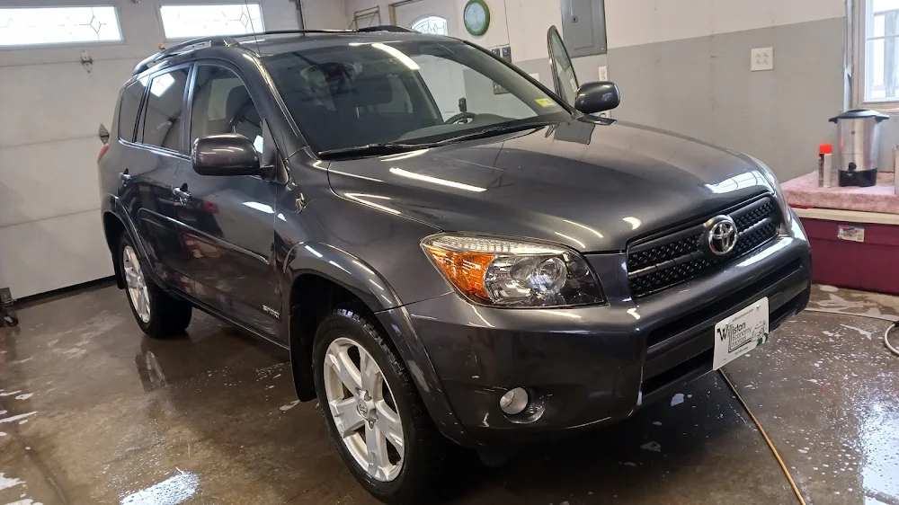 Williston Economy Motors, buy here pay here car dealer in South Burlington, VT