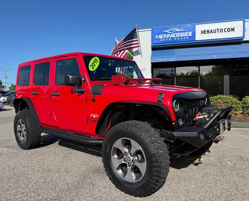 Hennessee Auto Sales, buy here pay here car dealer in Virginia Beach, VA