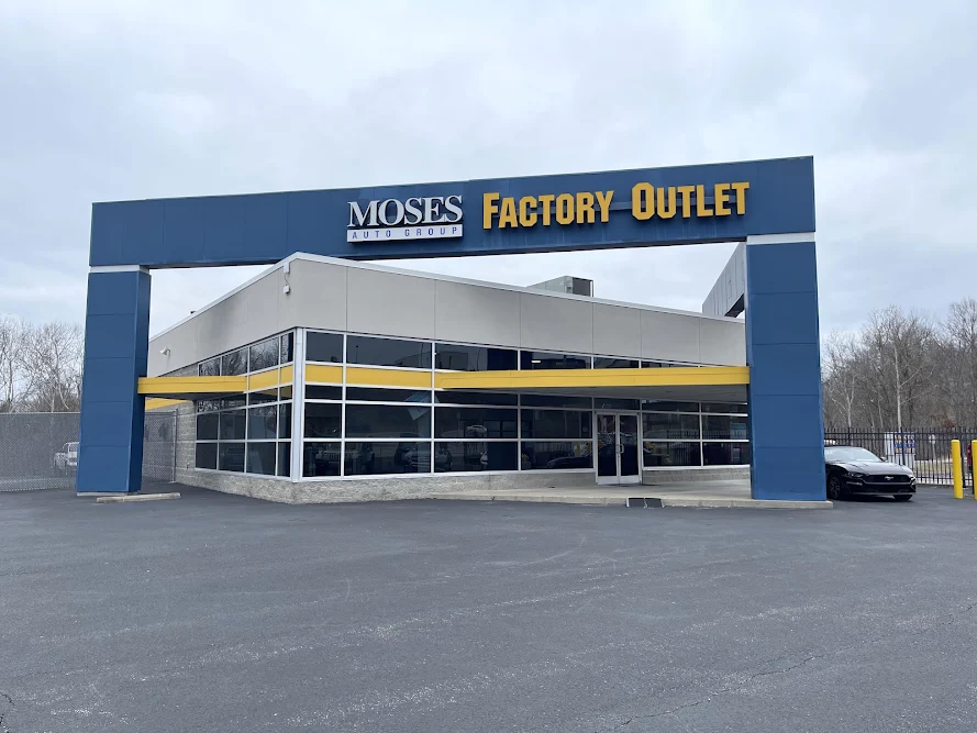 Moses Factory Outlet - Corridor G, buy here pay here car dealer in Charleston, WV