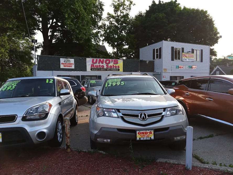 Uno's Auto Sales, buy here pay here car dealer in Milwaukee, WI