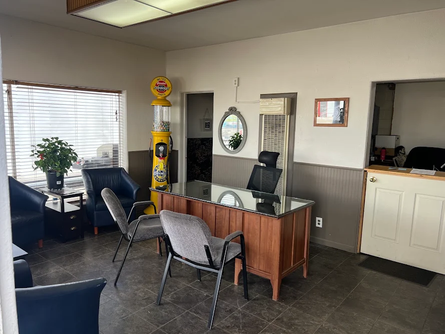 Pgl Automotive, buy here pay here car dealer in Casper, WY