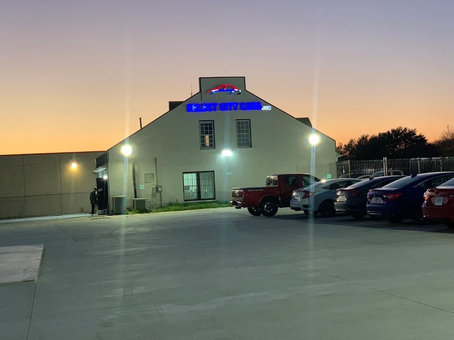 Select City Cars in Dallas