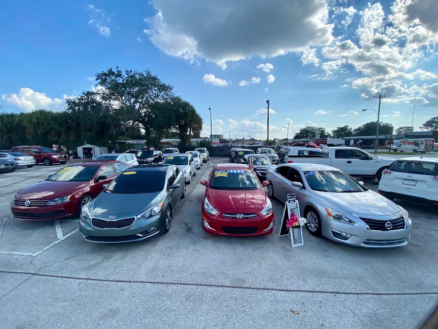 Advance Automotive Sales & Financing inc in Kissimmee