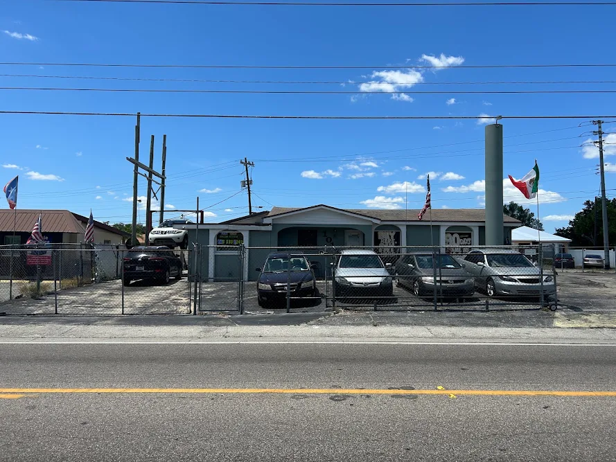 Laramie Auto Sales Inc in Lakeland