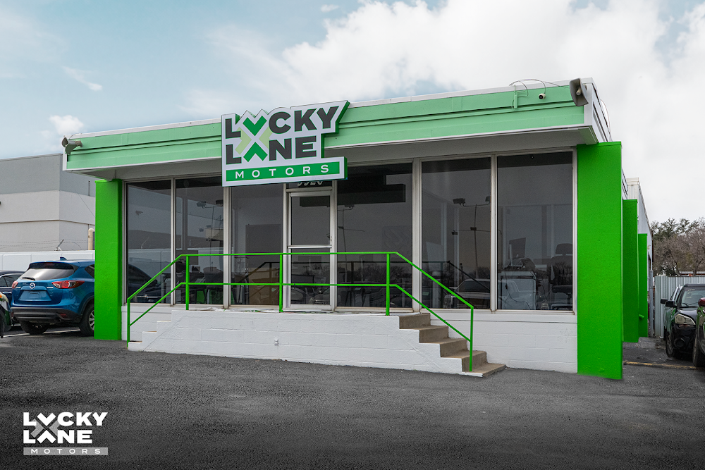 Lucky Lane Motors