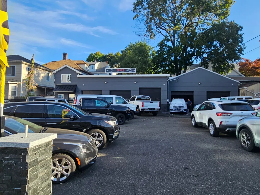 Renos Auto Sales LLC