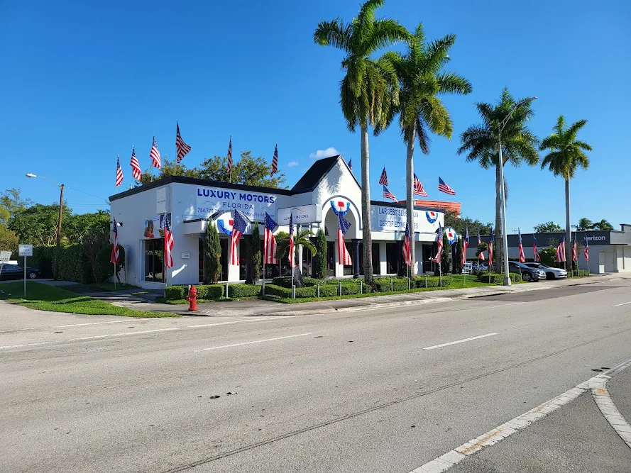 Luxury Motors Florida in Fort Lauderdale