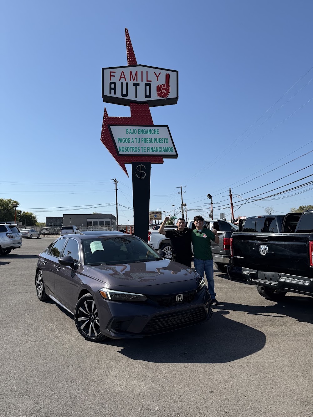 FAMILY AUTO in Fort Worth