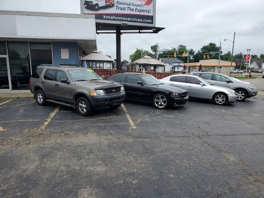 Golden Rule Auto in Newark