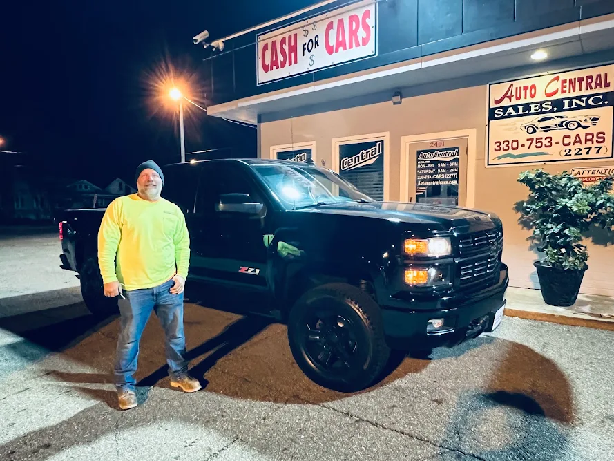 Auto Central Sales Inc. in Akron