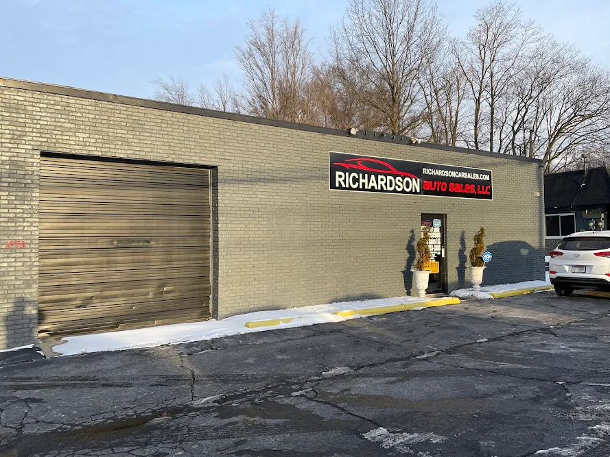 Richardson Auto Sales LLC in Akron