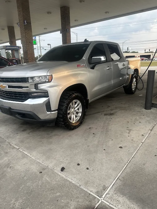 B & B Automotive in Albertville