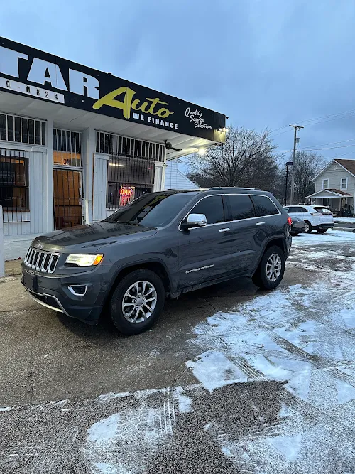 5 Star Auto in Akron