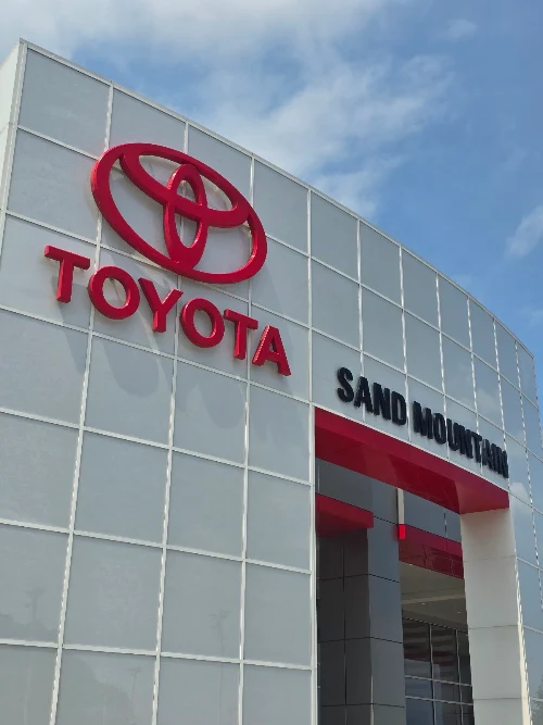 Sand Mountain Toyota in Albertville