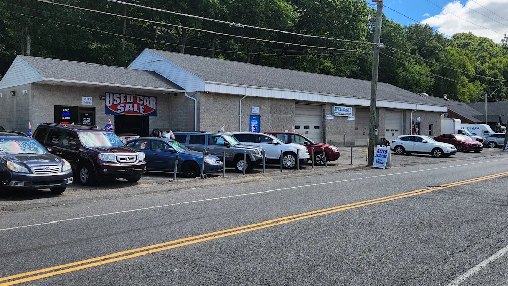 Avenue Auto Sales Inc in Waterbury