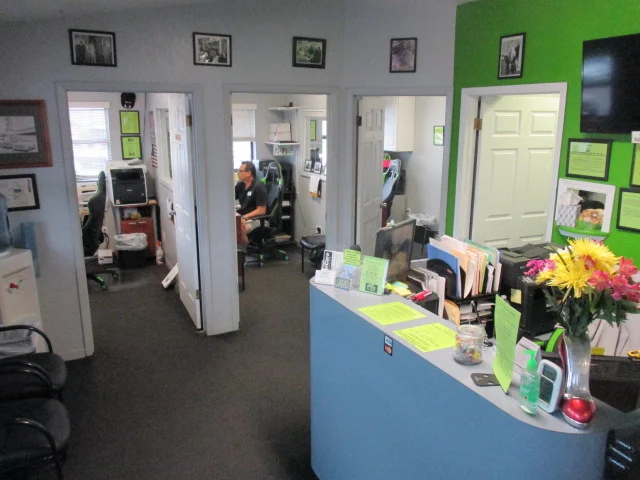 Creel Motors Tampa Bay in St. Petersburg