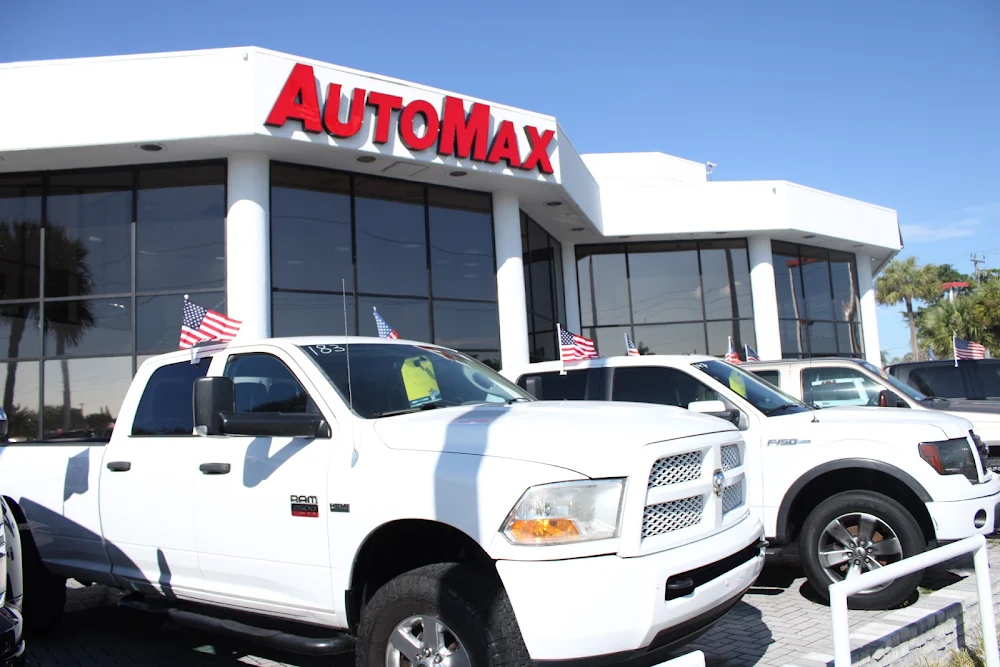 Hollywood AutoMax Used Car Dealer - Miami Gardens in Miami Gardens