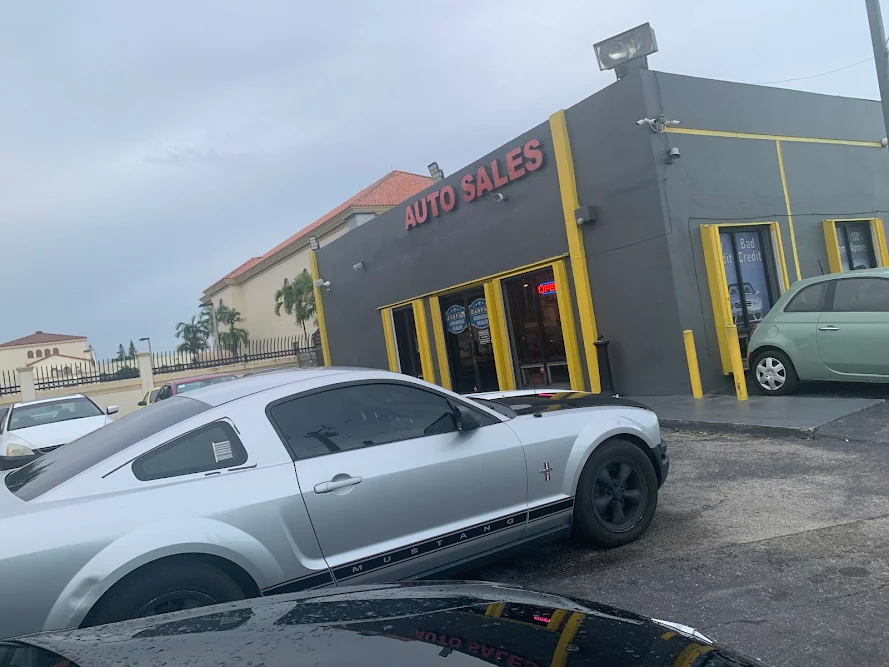 FAST TRACK MOTORS BUY HERE PAY HERE OF BROWARD in Davie