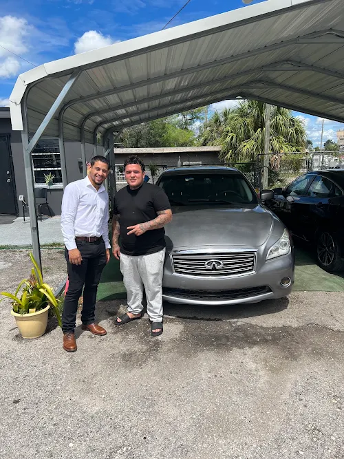 Garcia’s Auto Sales & Financing LLC