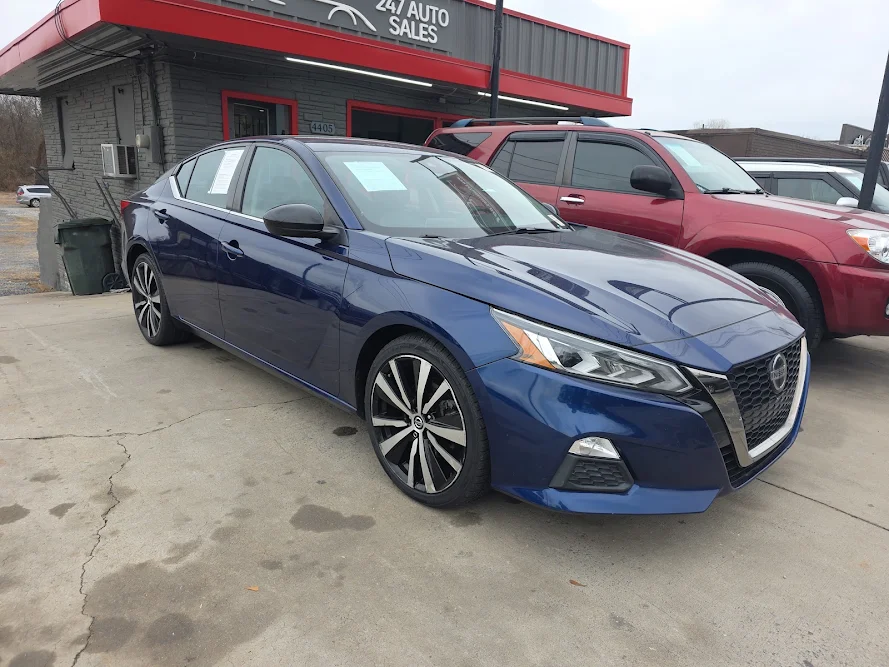 247 Auto Sales in Macon