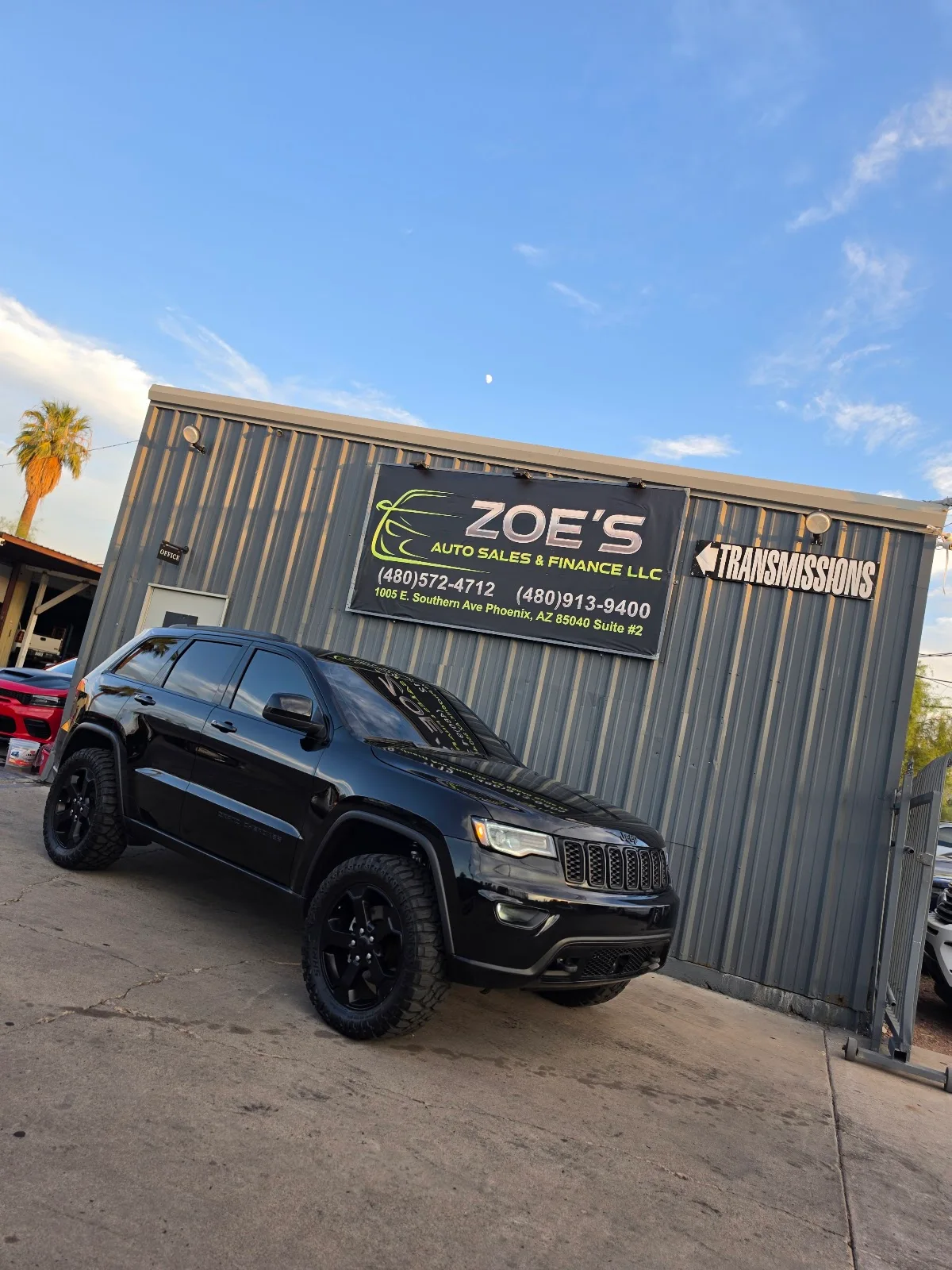 Zoe's Auto Sales & Finance in Phoenix
