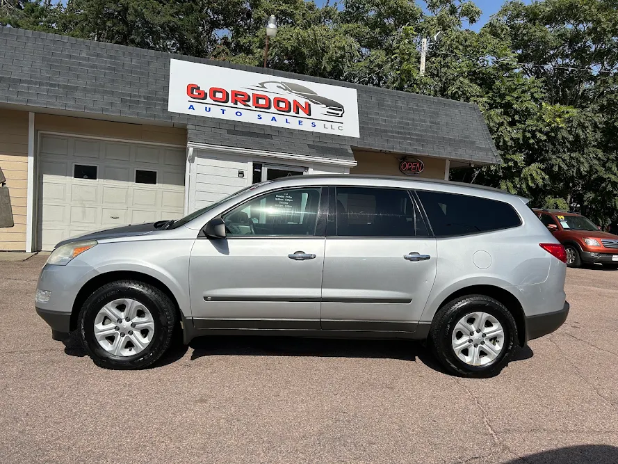 Gordon Auto Sales LLC in Sioux City