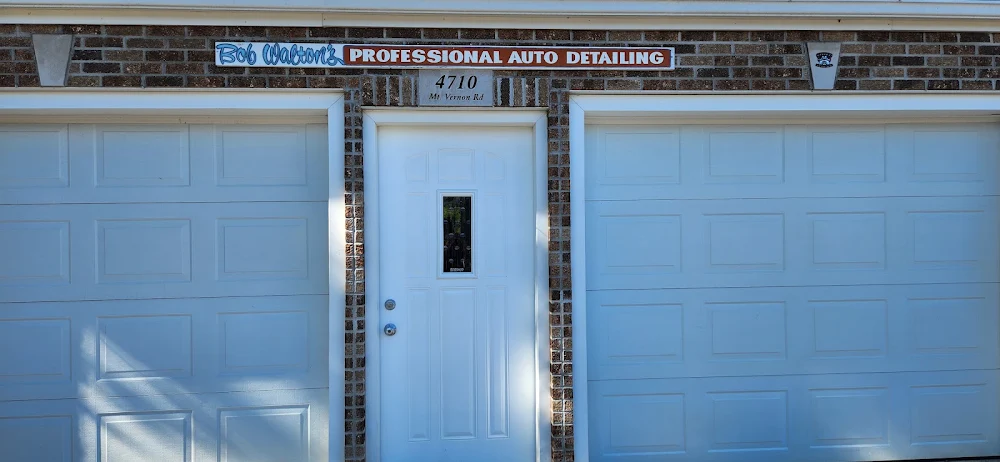 Waltons Auto Sales in Cedar Rapids