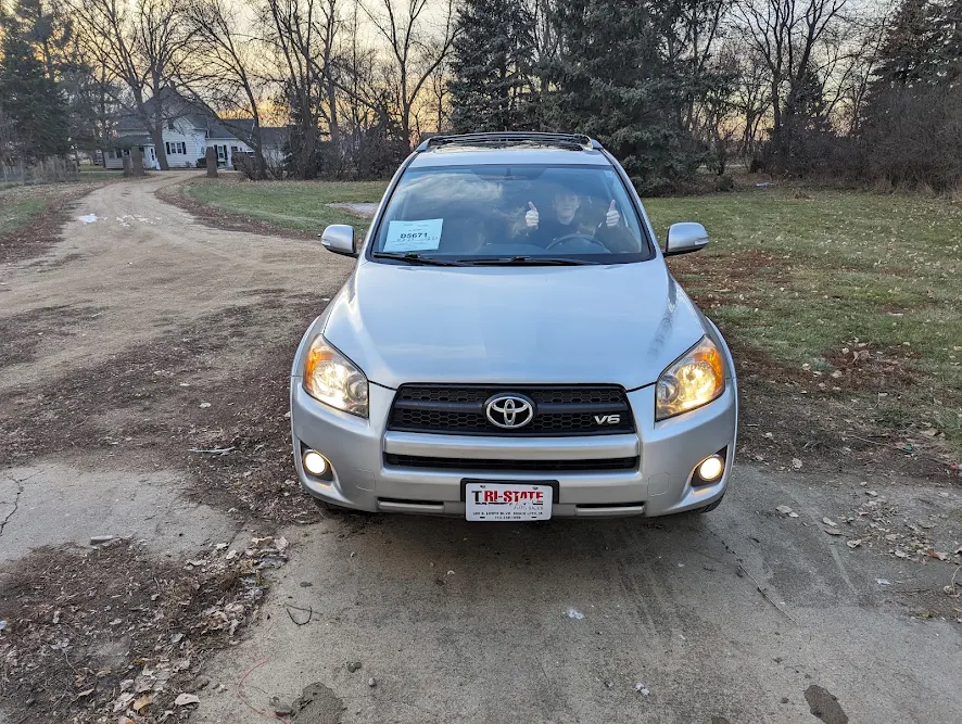 Tri-state auto sale