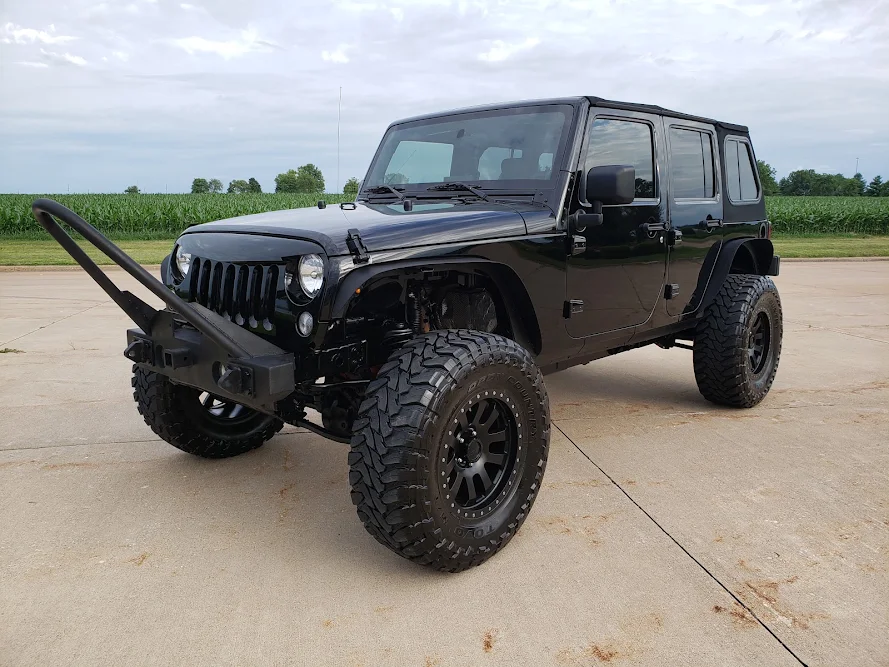Damons Cars & Classic in Davenport