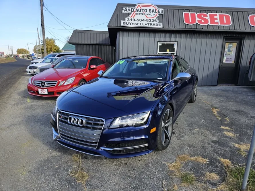 A&D AUTO SALES in Waterloo