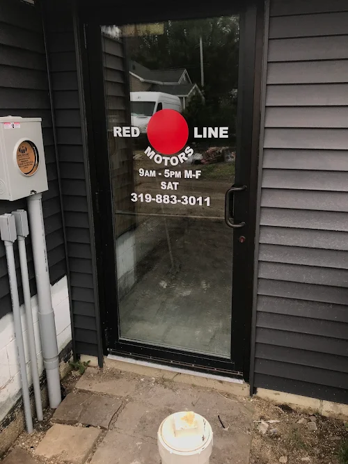 Red Line Motors in Waterloo