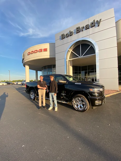 Bob Brady Dodge Chrysler Jeep Ram Fiat in Decatur