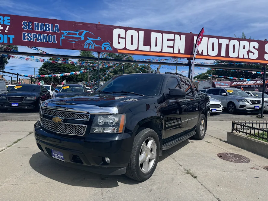 Golden Motors Sale in Chicago